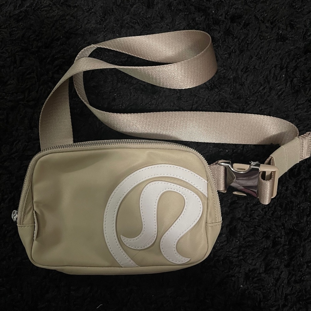 Lululemon Fanny Pack